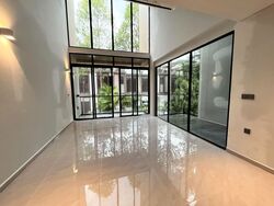 Ji Xiang Court (D15), Terrace #563508621